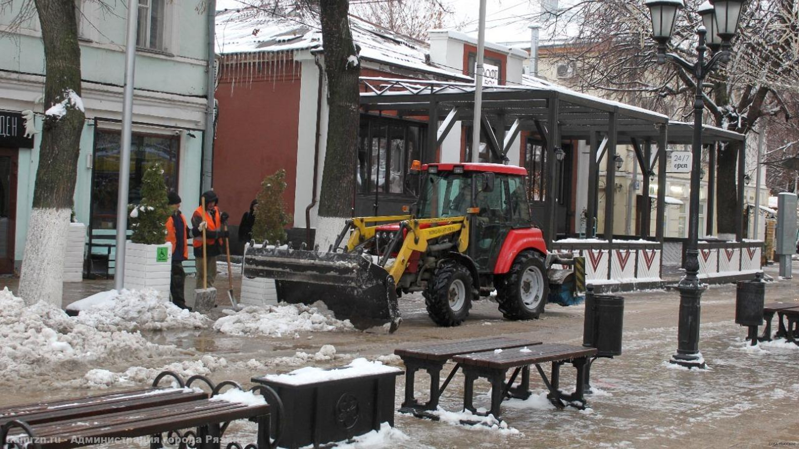 Вице-губернатор Бранов: новая снегоуборочная техника придет в Рязань до конца года