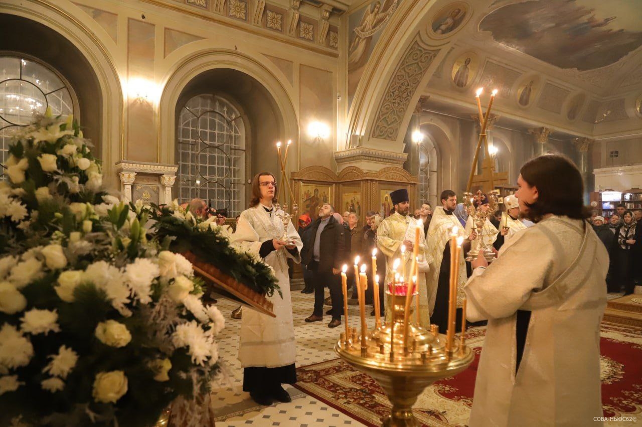 В рождественском богослужении в Рязани участвовали губернатор и депутаты