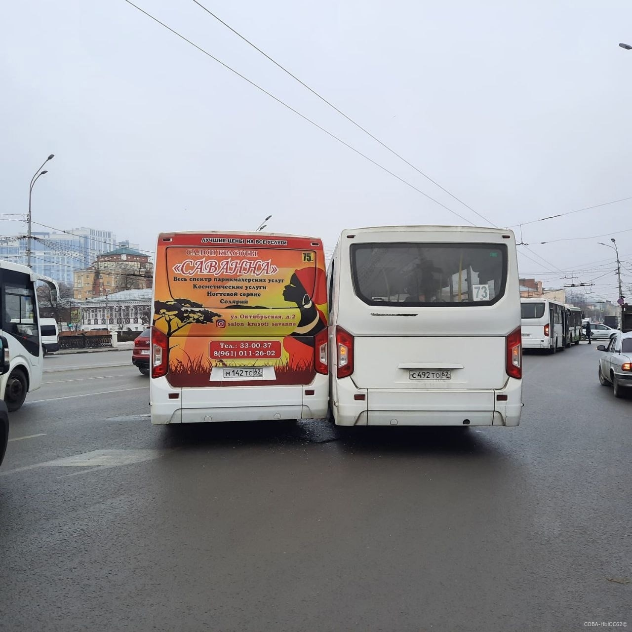 Четыре пассажирских автобуса стали участниками ДТП в центре Рязани
