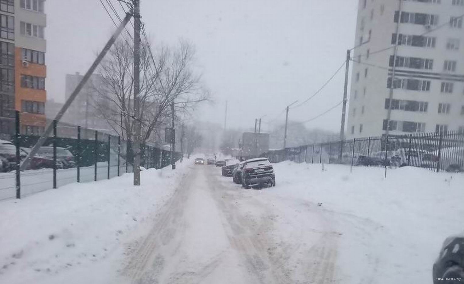 Рязанские водители пожаловались на занесенную снегом улицу Зубковой