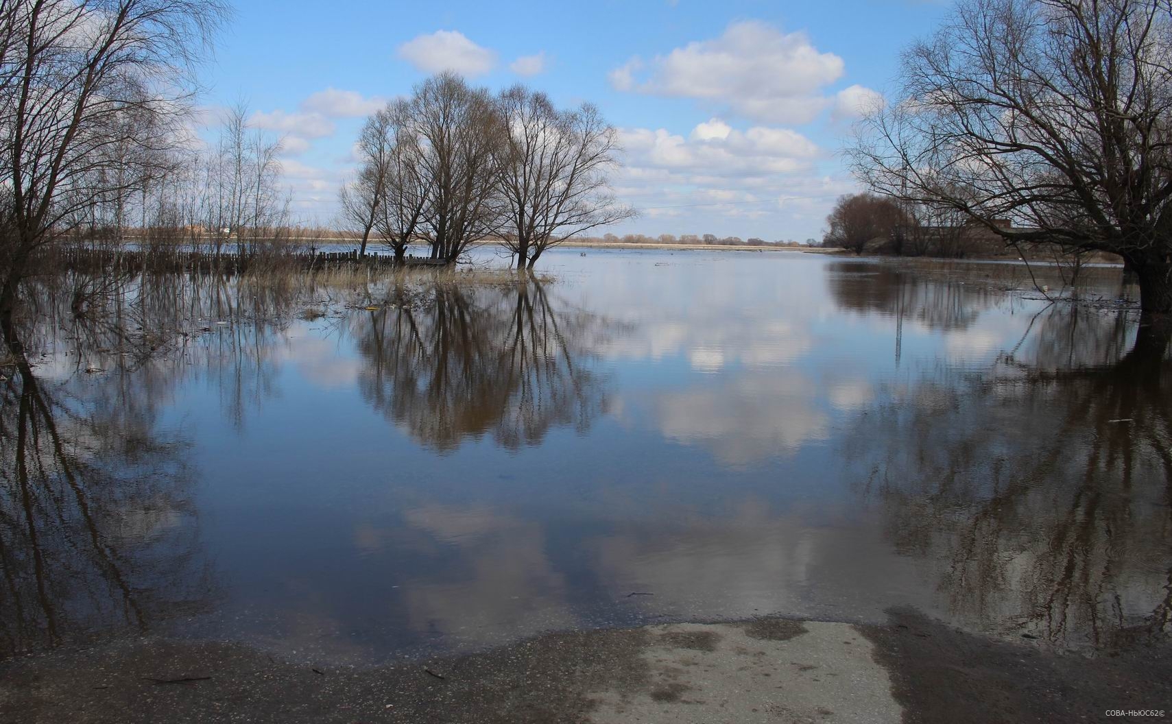 Около Рязани вода Оки подтопила дорогу на Заокское и Коростово