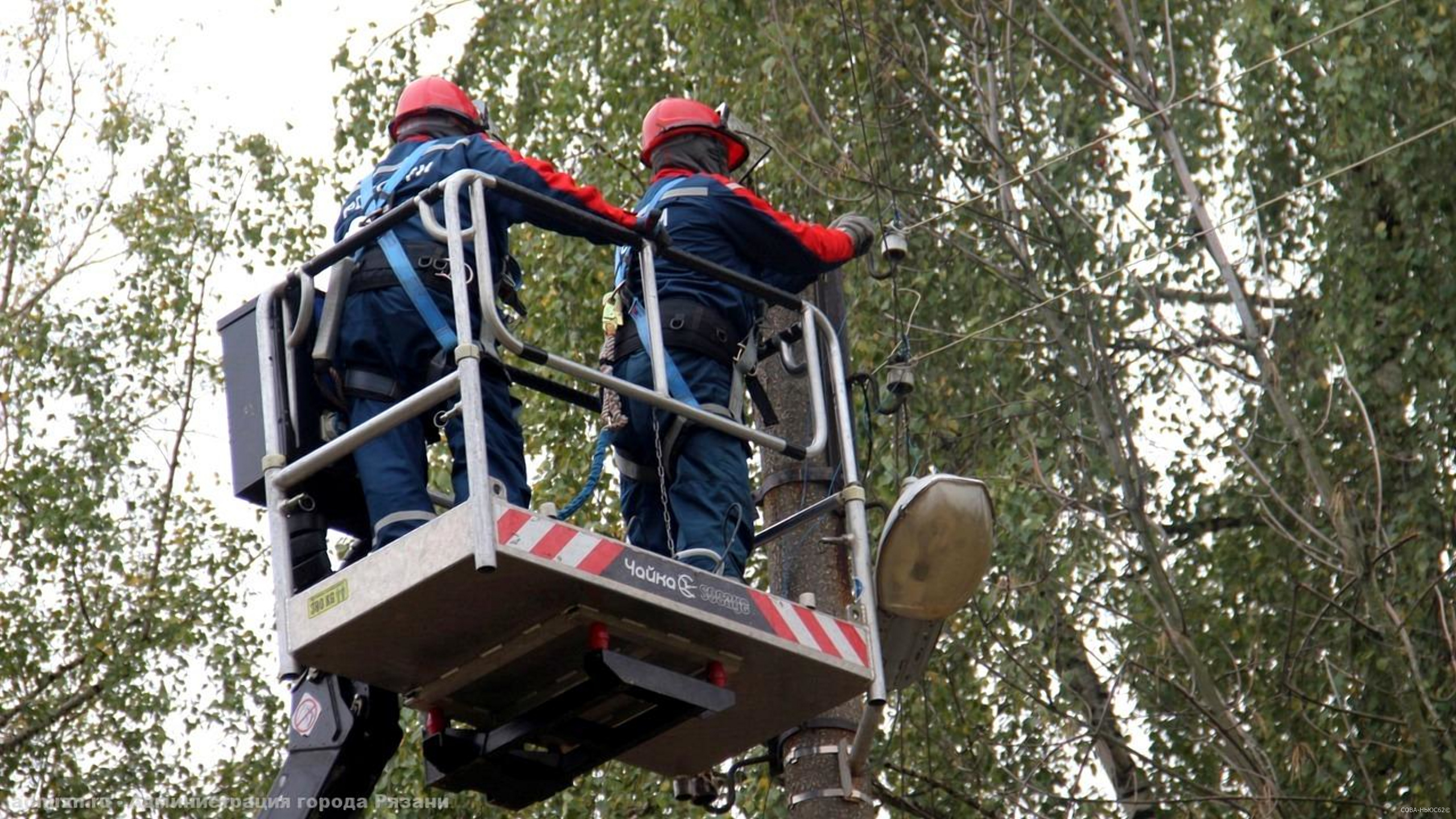 В Рязани начали менять фонари по второму этапу модернизации уличного освещения