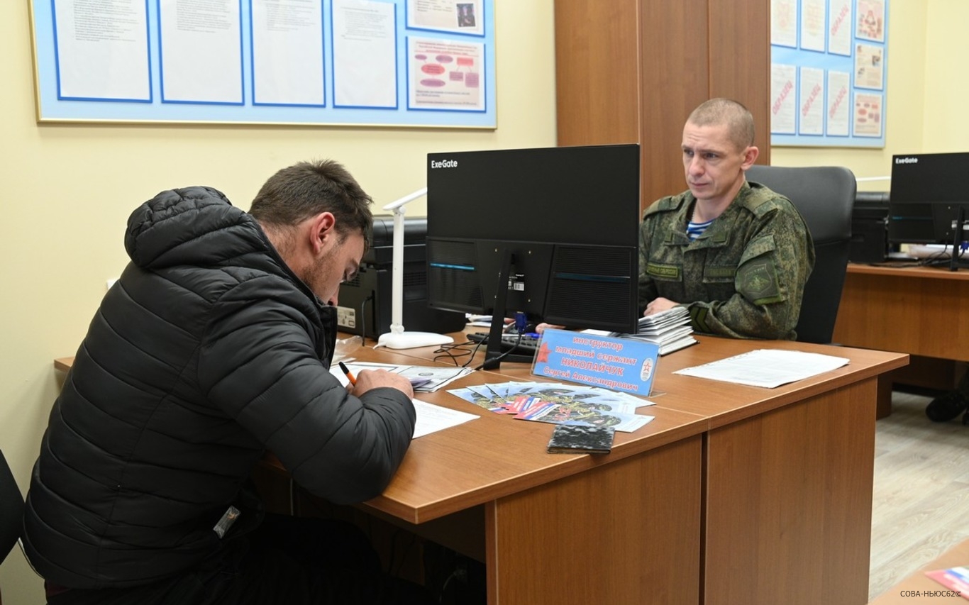 Губернатор Малков посетил новый пункт отбора на военную службу в Рязани